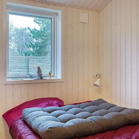 8 Person Holiday Home In Rorvig-By Traum *